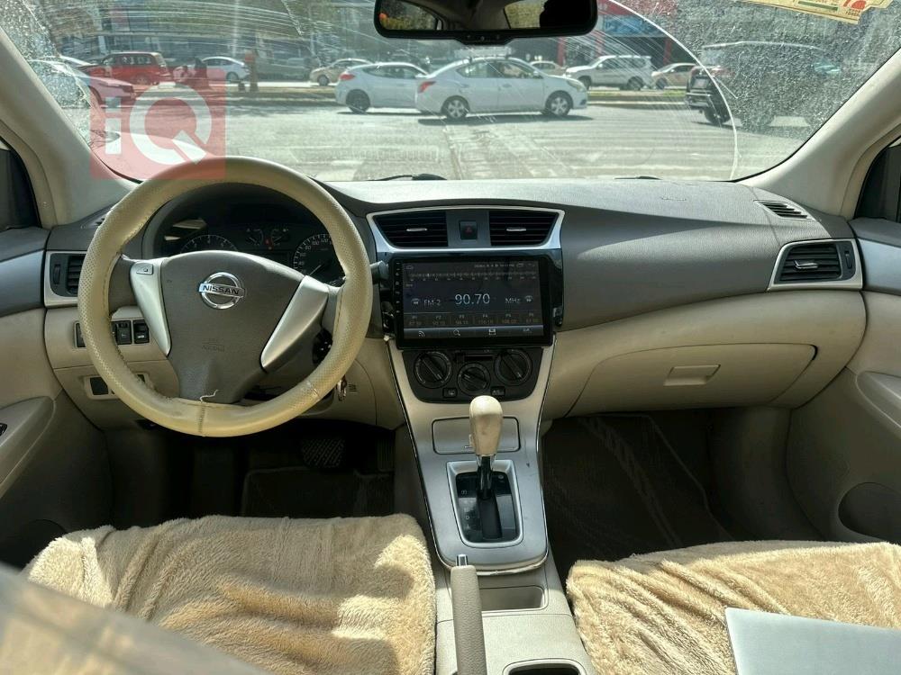 نيسان سنترا